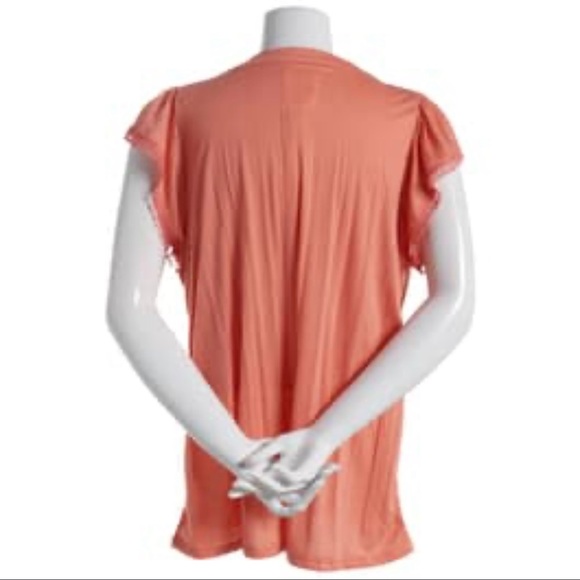 Absolutely famous peasant top with flutter sleeves - Picture 3 of 10